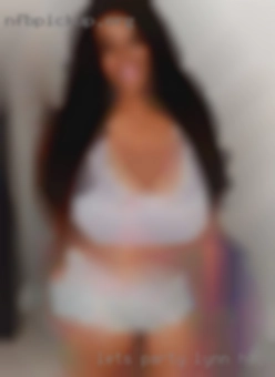 Let's party Lynn Haven, FL  together and   discreetly.